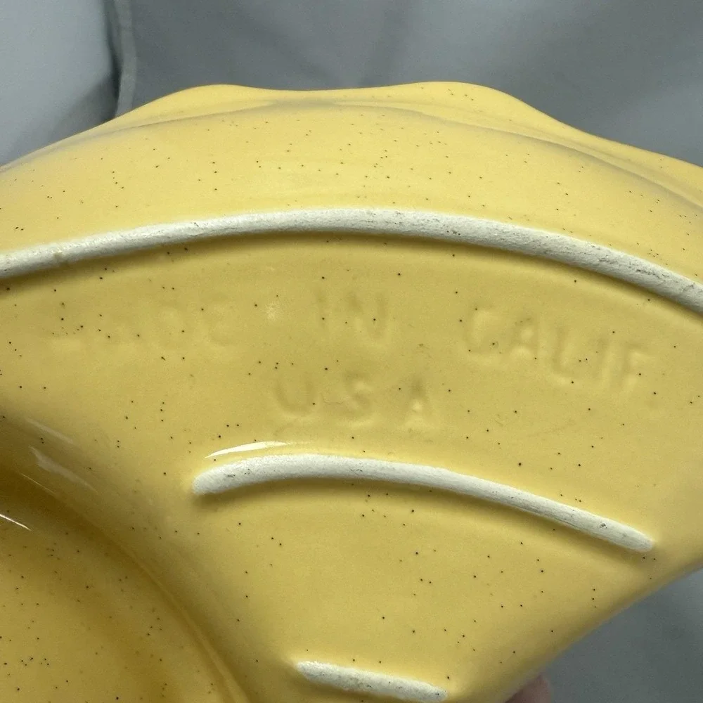 MCM California Pottery WINGS Appetizer Set Chip & Dip Yellow with Brown‎ Specks